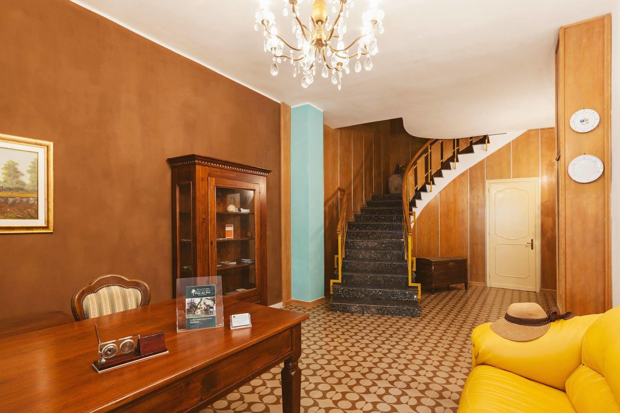 B&B Viale Dei Pini 카스텔라네타 마리나 외부 사진